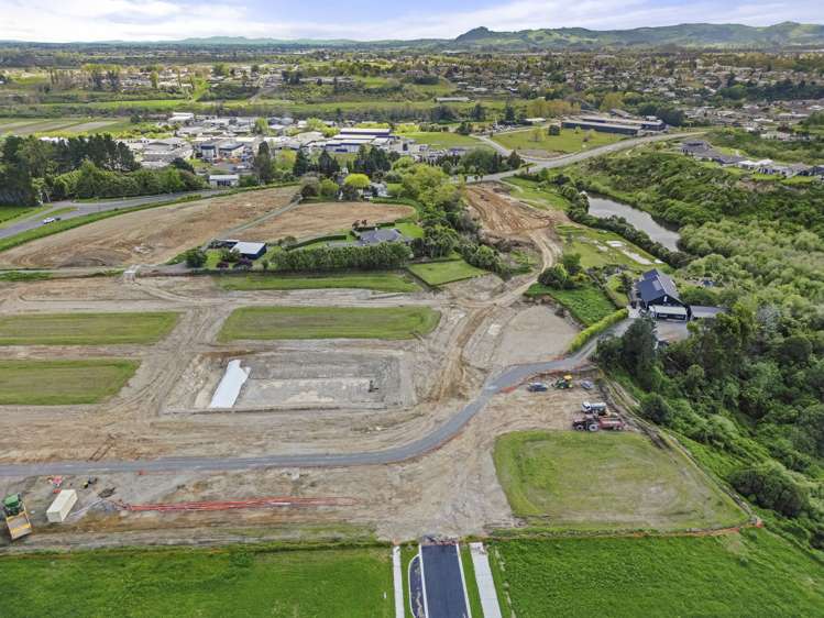 3798 Cambridge Road Leamington_8