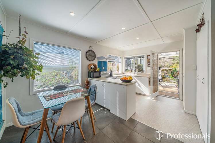 19 Gardiner Grove Wainuiomata_19