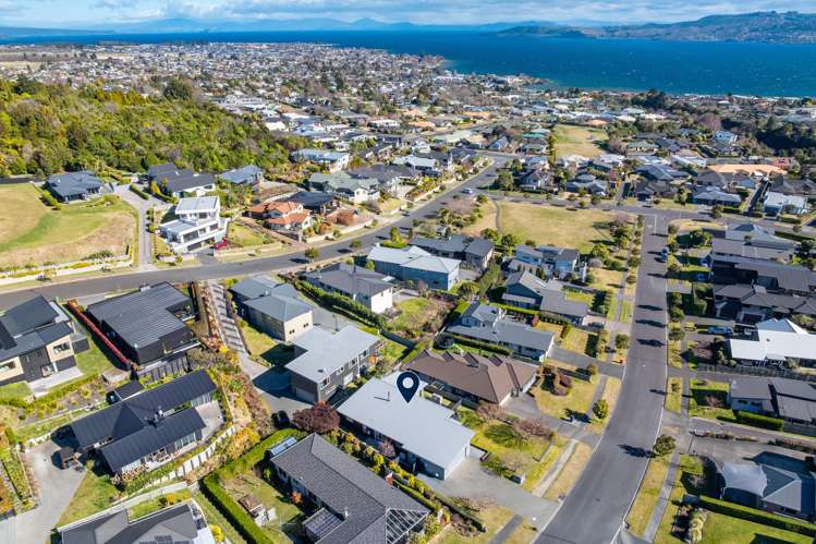 18 Coprosma Crescent Waipahihi_17