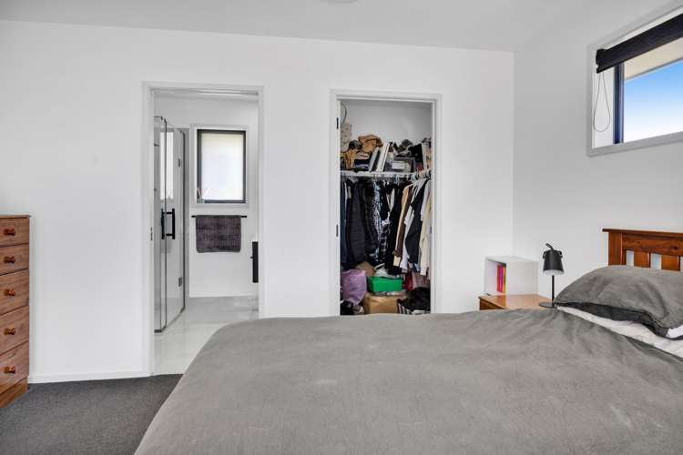 35 County Drive Hawera_15