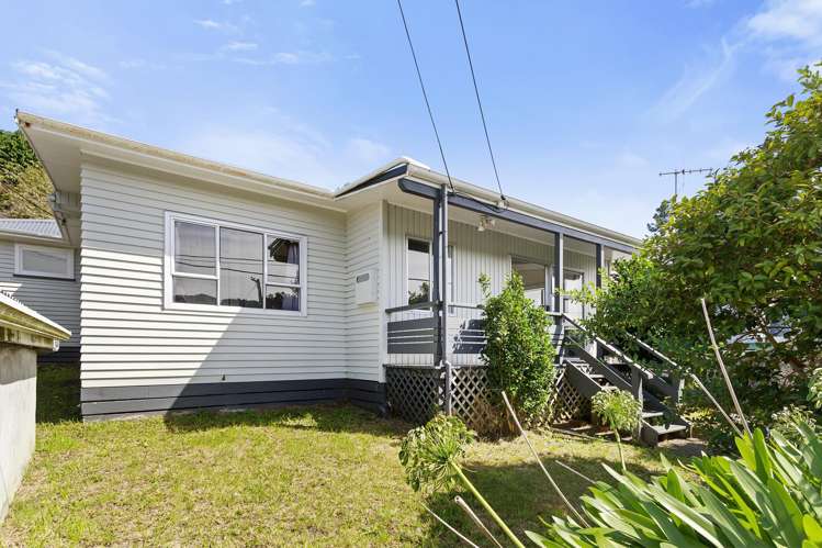 16 Bledisloe Crescent Wainuiomata_0