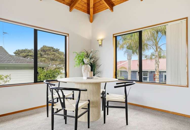 11 Highwood Grove Torbay_6