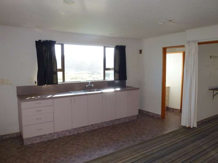 254 Coulson Road Paroa_11