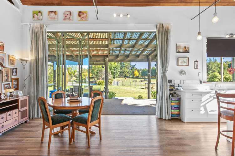 284 White Road Waipawa_6