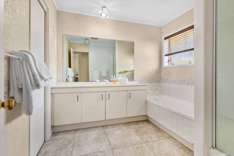 1/15 Carriage Close Northpark_9