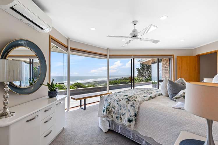 175 Oaia Road Muriwai Beach_24