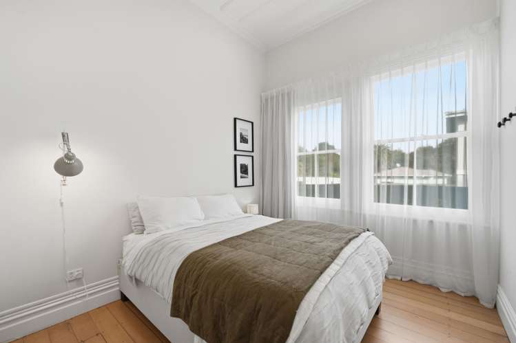2/37 Panorama Road Mt Wellington_13