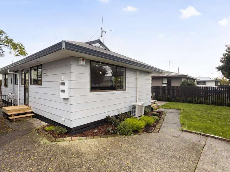 52B Lloyd Drive Nawton_12