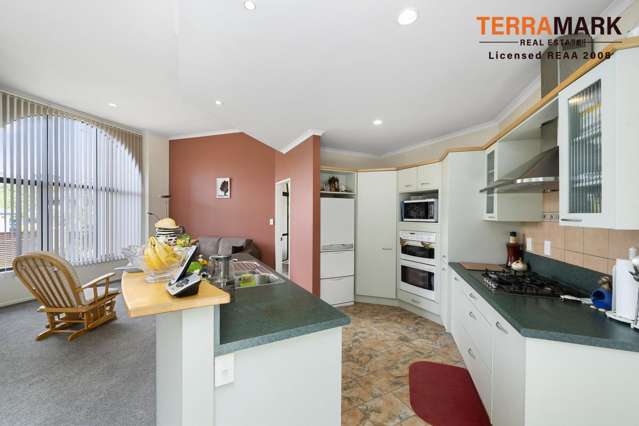 23 Amesbury Drive Churton Park_3