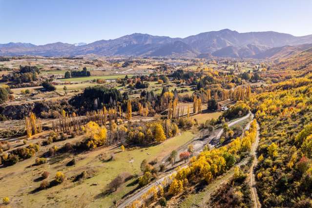 Premium Position, Five Minutes From Arrowtown