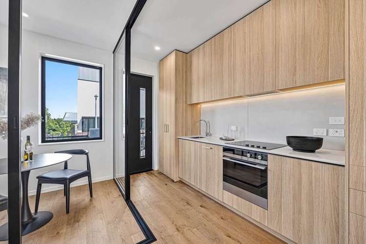 85 Hadlow Terrace Grey Lynn_5