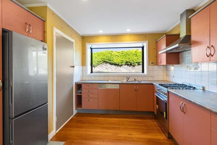 18 Grants Road Marchwiel_6