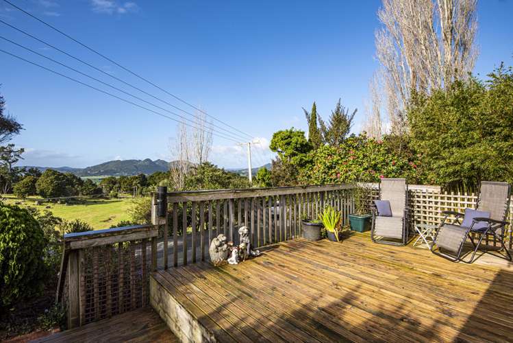 9 Going Road Matarau_6