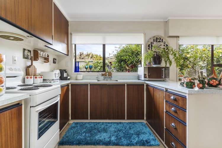 2/77 Stanniland Street Sunnyhills_14