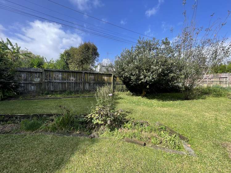2/28 Royal View Road Te Atatu South_8