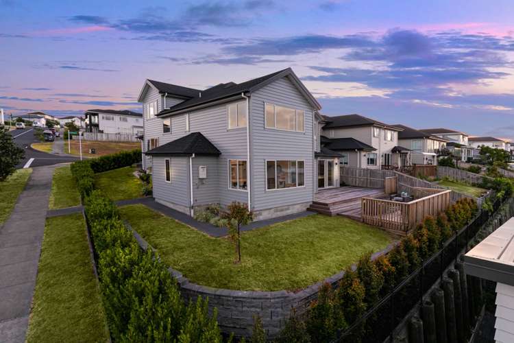 6 Colonial Drive Silverdale_21