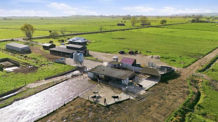 155 Cutwater Road Pukehina_5