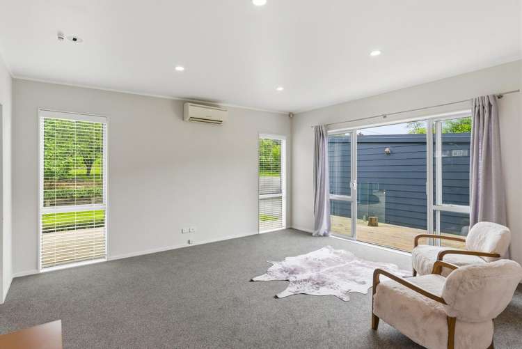 7 Forest Road Raumati South_9