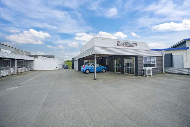 PRIME COMMERCIAL OPPORTUNITY ON STATE HIGHWAY 6