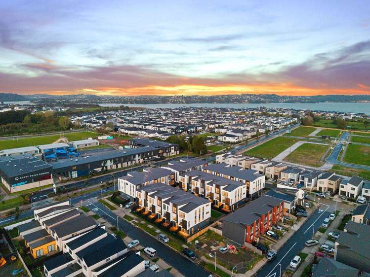 14 Kanorau Way Hobsonville_35