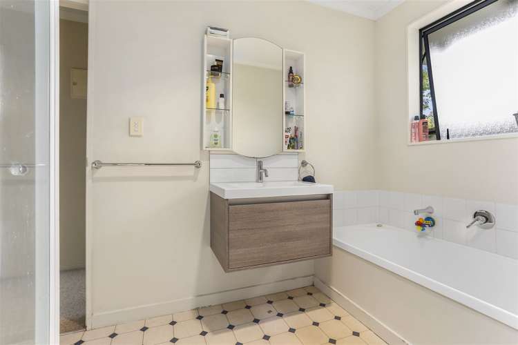 115c Woodglen Road Glen Eden_9