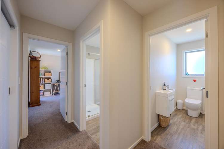 4 Kingfisher Crescent Albert Town_19