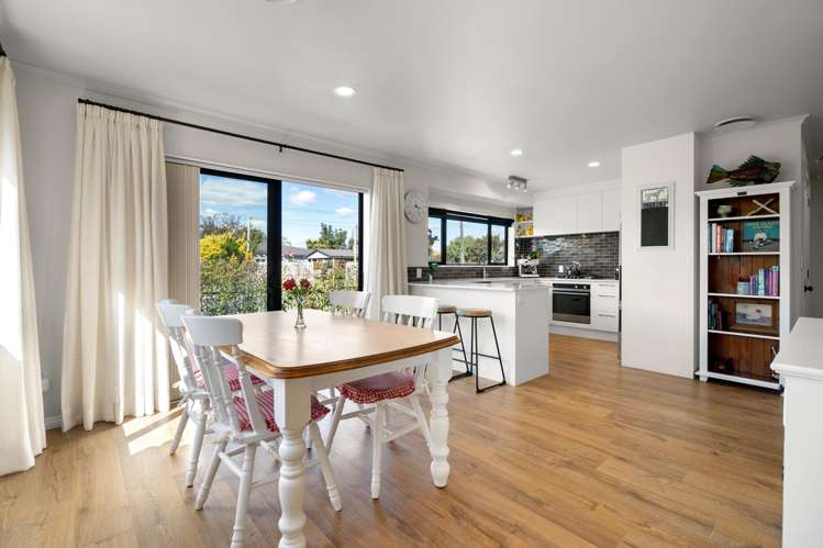 36 Bowen Street_2