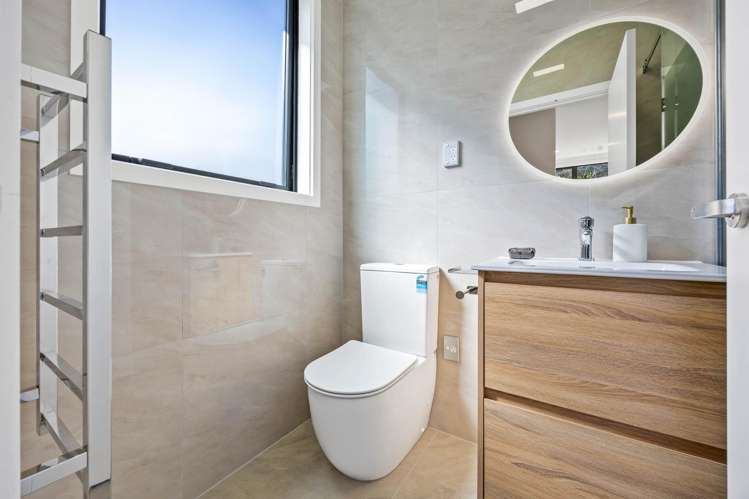 13E King Richard Place Browns Bay_15