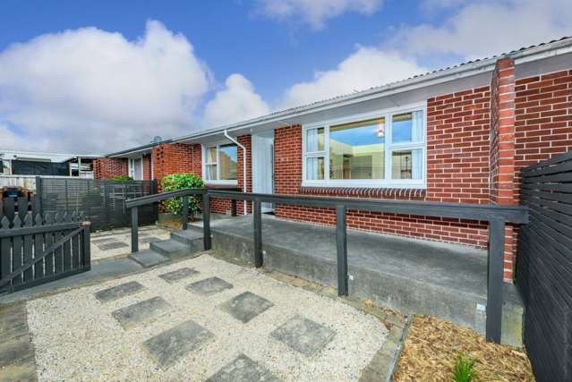 3/458 Hereford Street Linwood_4