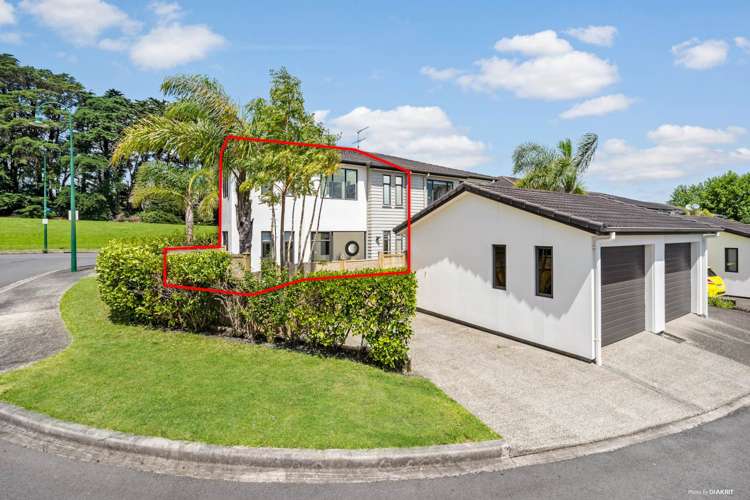 61 Coachman Drive Flat Bush_26