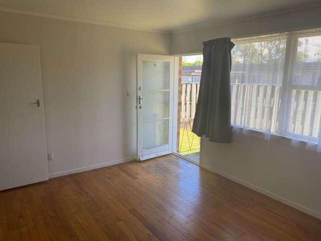 4/13 Alcock Street Mt Wellington_3