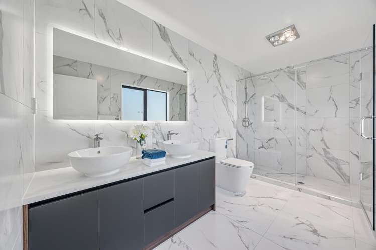 6 Mill Hill Close Flat Bush_23