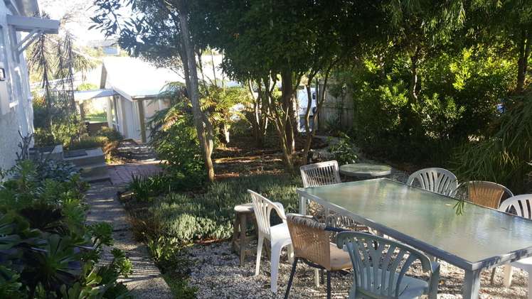 8 Gwyn Street Broad Bay_14