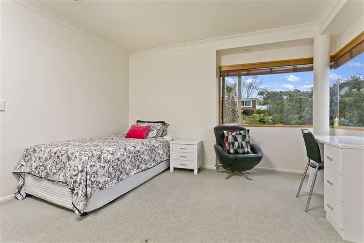 23 Braemar Road Castor Bay_19