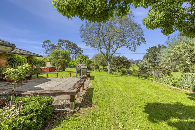 24 Rowe Road Whatawhata_15