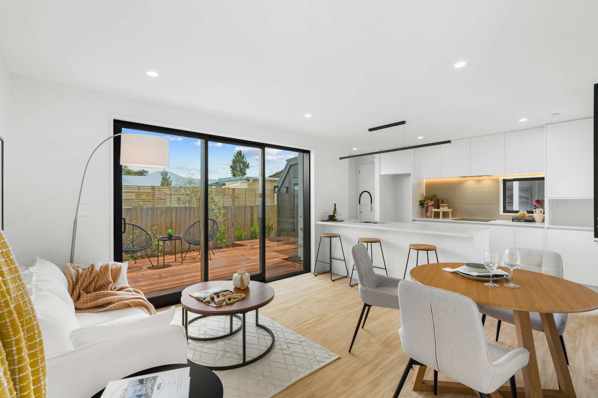 5 Clarence Street South Addington_0