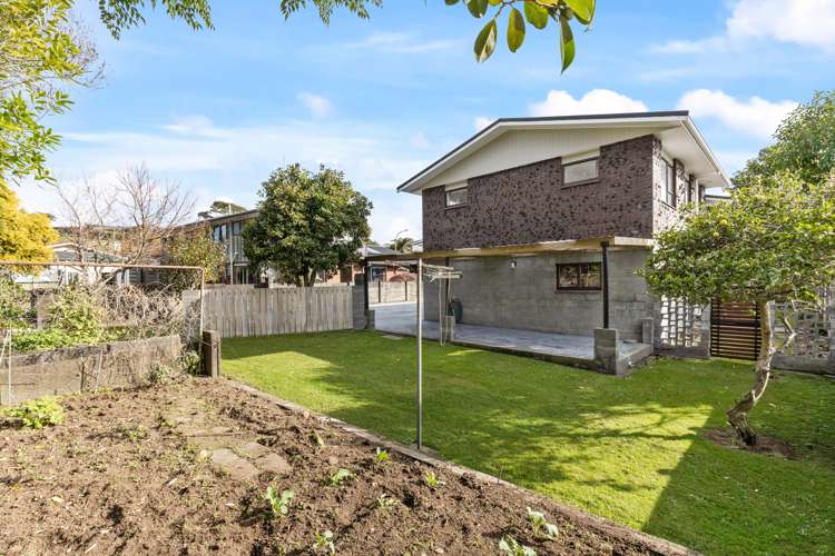 7 Pukekohatu Street Waitara_9