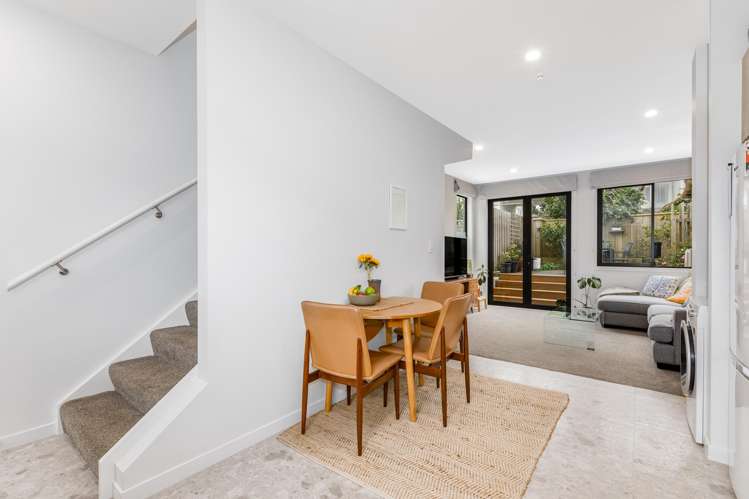 7/23 Middleton Road Johnsonville_6