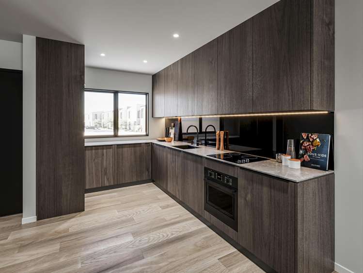 81 Neale Avenue Stoke_19