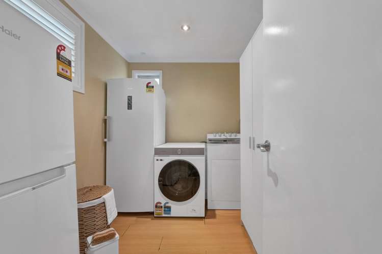 28f Wallath Road Westown_15