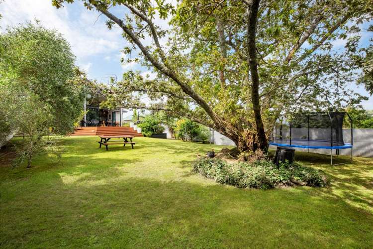 13 Roland Hill Glen Eden_22