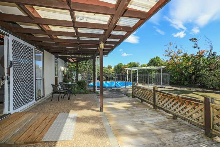 15 Kirkcaldy Place Flaxmere_14