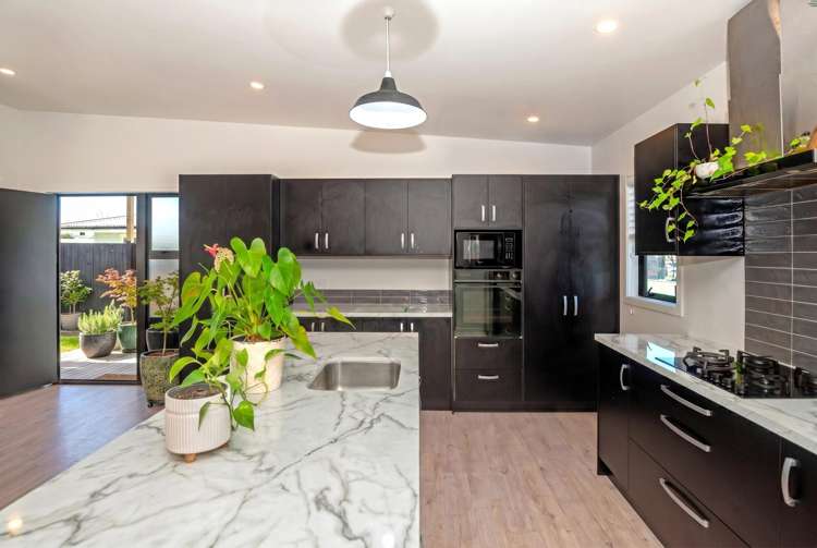 23 Haldane Street Elgin_4