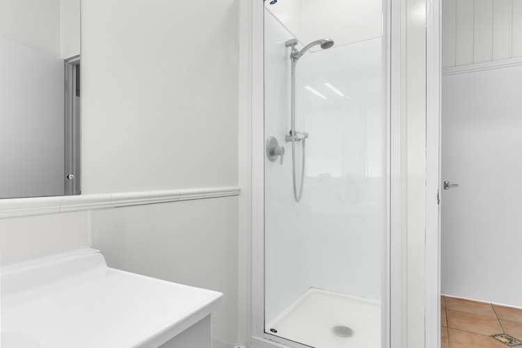 22 Dundas Road Riverside_28