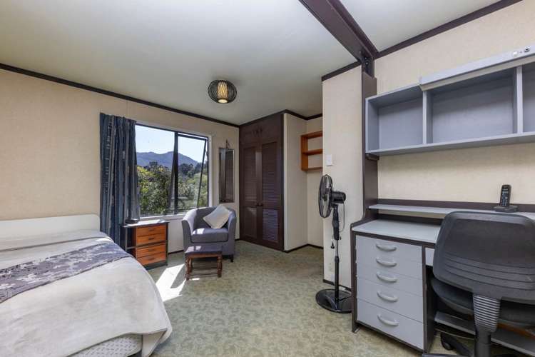 1093 Huia Road Huia_7