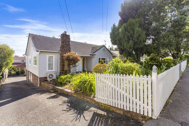 13 Louvain Avenue Mount Roskill_2