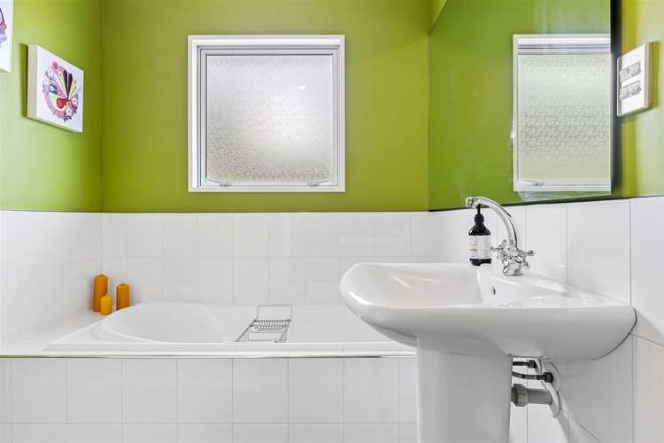 9 Lady Polson Lane Cashmere_9