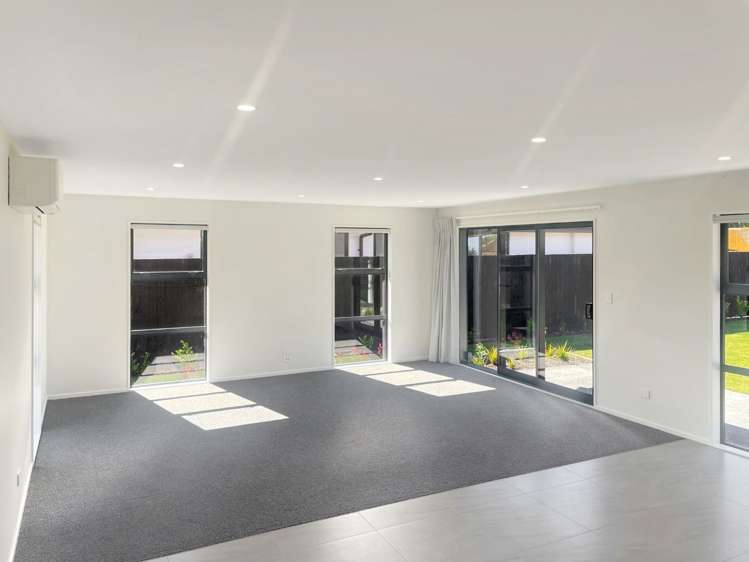 17 Mcquillan Avenue Woodend_5