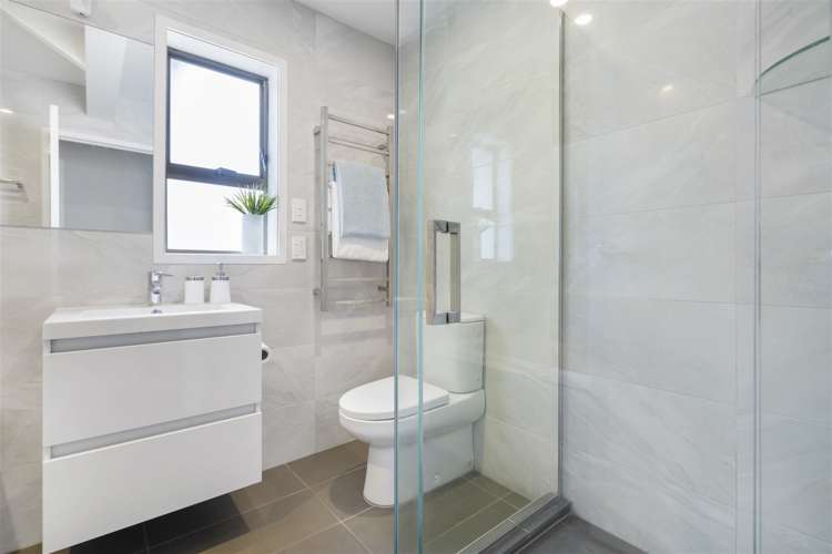 1/56 Vivian Wilson Drive Eastern Beach_16