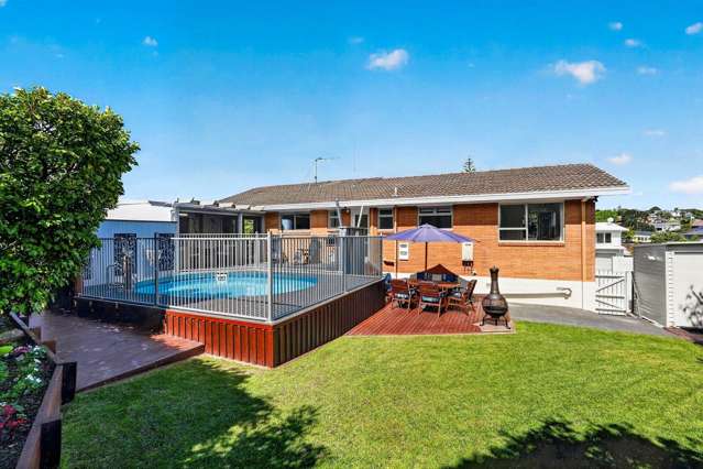 92 Rosario Crescent Red Beach_2
